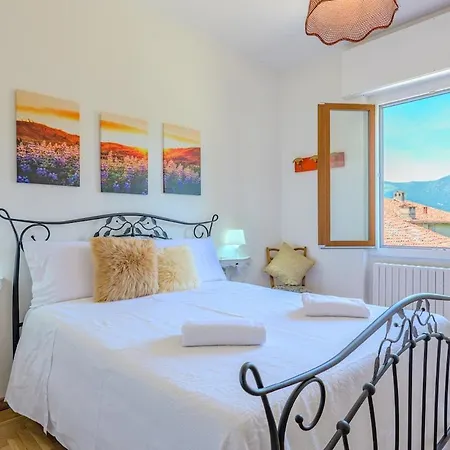 アパート With Garden Relaxation, Parking, Wi-fi, In