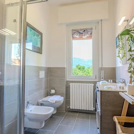 With Garden Relaxation, Parking, Wi-fi, In Oggiono