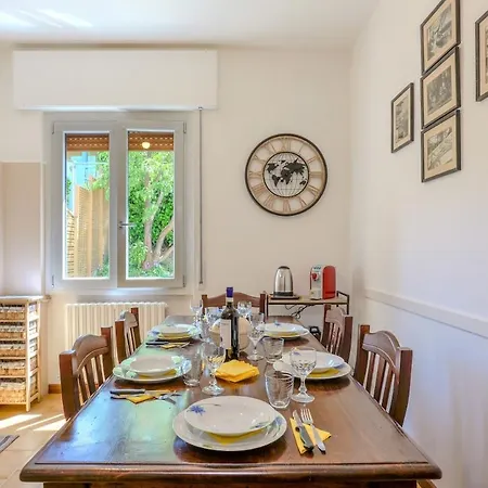 アパート With Garden Relaxation, Parking, Wi-fi, In *