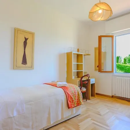 アパート With Garden Relaxation, Parking, Wi-fi, In