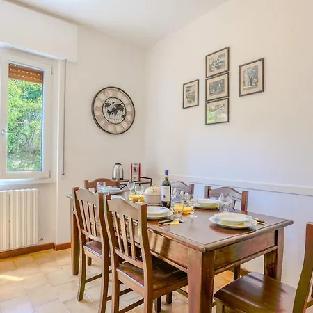 With Garden Relaxation, Parking, Wi-fi, In Oggiono