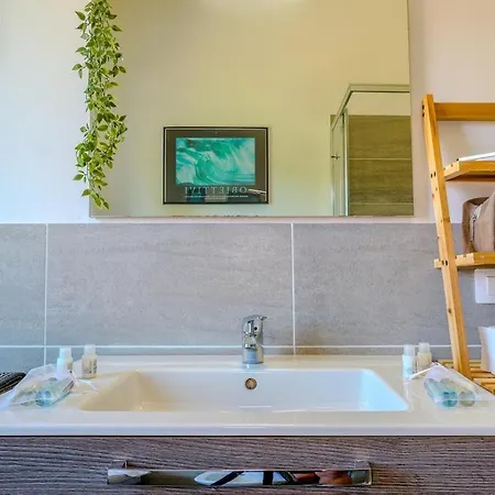 アパート With Garden Relaxation, Parking, Wi-fi, In *